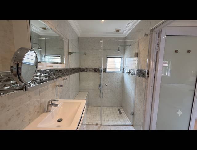 3 BEDROOM HOUSE FOR SALE IN GLENWOOD